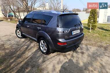 Внедорожник / Кроссовер Mitsubishi Outlander XL 2008 в Кропивницком