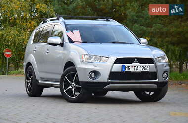 Позашляховик / Кросовер Mitsubishi Outlander XL 2011 в Дрогобичі