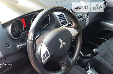 Позашляховик / Кросовер Mitsubishi Outlander XL 2008 в Смілі