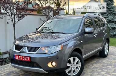 Позашляховик / Кросовер Mitsubishi Outlander XL 2009 в Вінниці