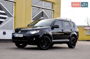 Позашляховик / Кросовер Mitsubishi Outlander XL 2008 в Львові