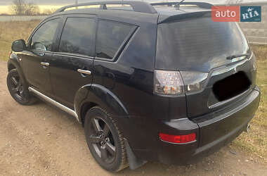 Внедорожник / Кроссовер Mitsubishi Outlander XL 2008 в Дрогобыче