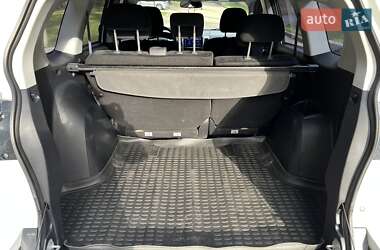 Внедорожник / Кроссовер Mitsubishi Outlander XL 2011 в 