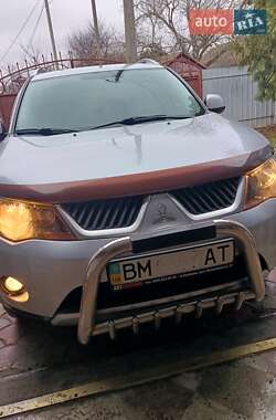 Внедорожник / Кроссовер Mitsubishi Outlander XL 2008 в Ромнах