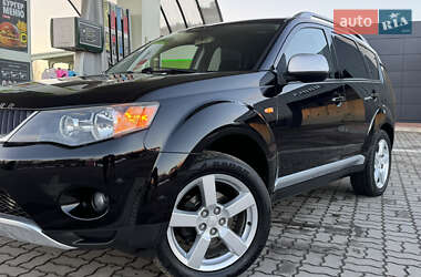 Позашляховик / Кросовер Mitsubishi Outlander XL 2008 в Дрогобичі