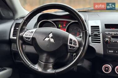 Позашляховик / Кросовер Mitsubishi Outlander XL 2007 в Коломиї