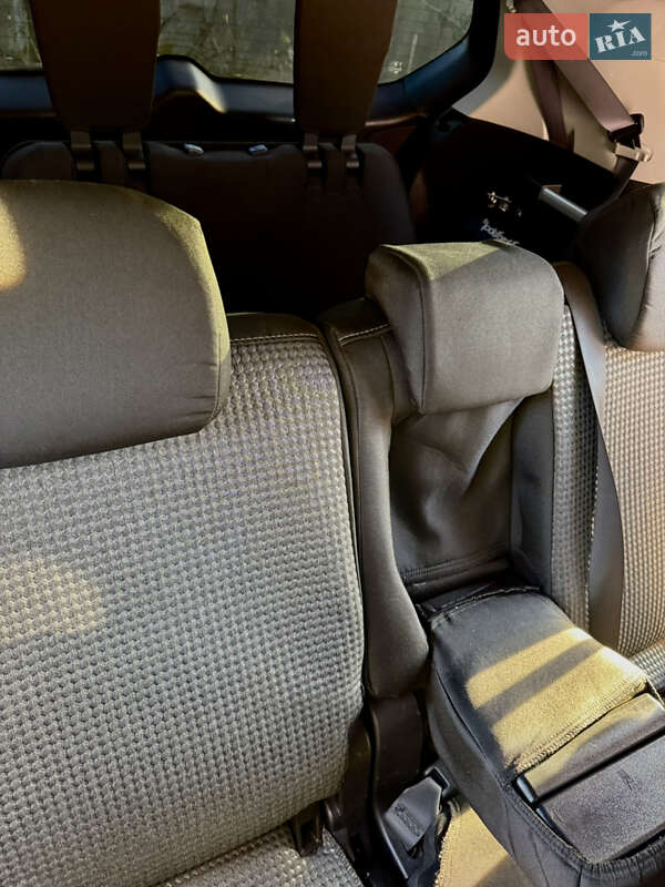 Внедорожник / Кроссовер Mitsubishi Outlander XL 2007 в Вишневце фото 34 Внедорожник / Кроссовер Mitsubishi Outlander XL 2007 в Вишневце