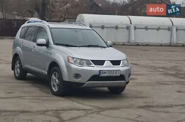 Позашляховик / Кросовер Mitsubishi Outlander XL 2007 в Житомирі