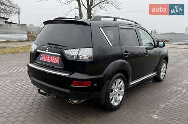 Позашляховик / Кросовер Mitsubishi Outlander XL 2012 в Вінниці