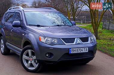 Позашляховик / Кросовер Mitsubishi Outlander XL 2009 в Одесі