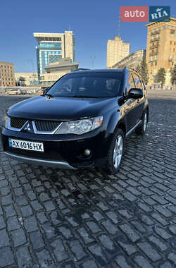 Внедорожник / Кроссовер Mitsubishi Outlander XL 2007 в Харькове