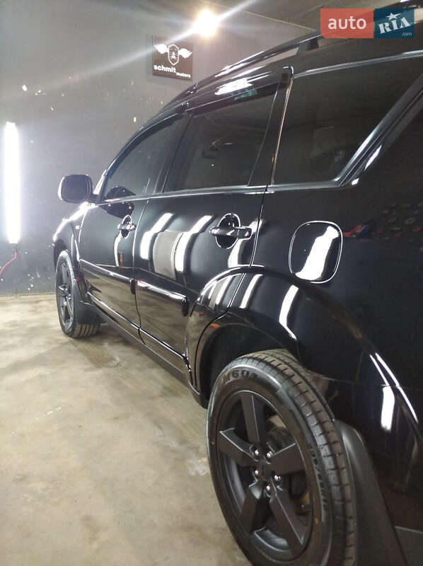 Позашляховик / Кросовер Mitsubishi Outlander XL 2007 в Вільногірську