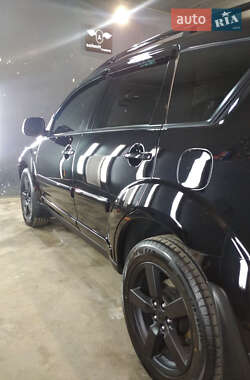 Внедорожник / Кроссовер Mitsubishi Outlander XL 2007 в 