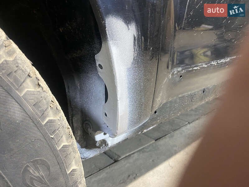 Позашляховик / Кросовер Mitsubishi Outlander XL 2007 в Вільногірську