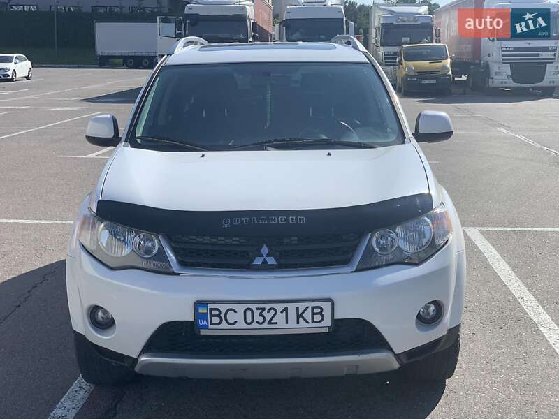 Внедорожник / Кроссовер Mitsubishi Outlander XL 2008 в Жовкве