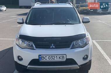 Внедорожник / Кроссовер Mitsubishi Outlander XL 2008 в Жовкве