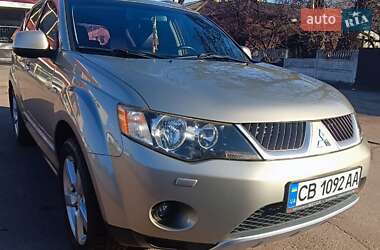 Внедорожник / Кроссовер Mitsubishi Outlander XL 2009 в Чернигове