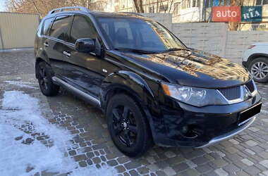 Внедорожник / Кроссовер Mitsubishi Outlander XL 2008 в Днепре