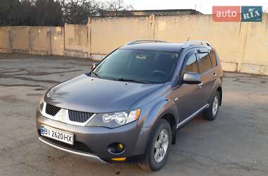 Позашляховик / Кросовер Mitsubishi Outlander XL 2008 в Лубнах