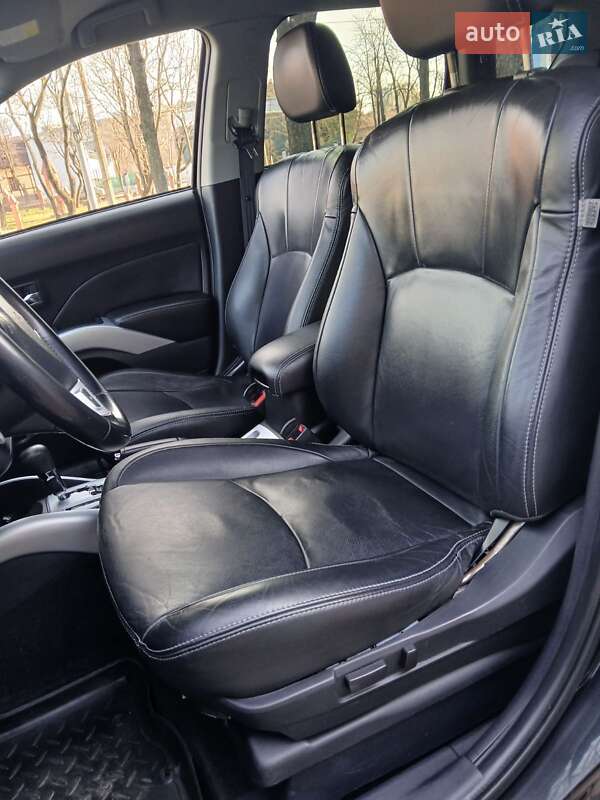 Внедорожник / Кроссовер Mitsubishi Outlander XL 2008 в Сумах