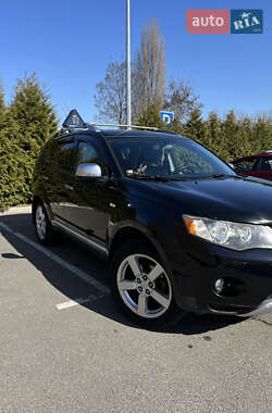 Внедорожник / Кроссовер Mitsubishi Outlander XL 2007 в 