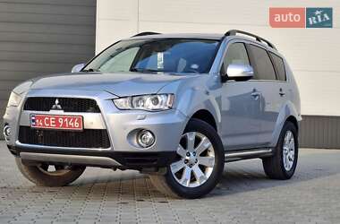 Внедорожник / Кроссовер Mitsubishi Outlander XL 2012 в 