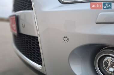 Внедорожник / Кроссовер Mitsubishi Outlander XL 2012 в 