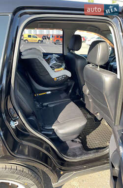 Позашляховик / Кросовер Mitsubishi Outlander XL 2008 в 