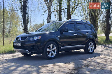Внедорожник / Кроссовер Mitsubishi Outlander XL 2008 в Ахтырке