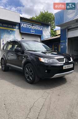 Внедорожник / Кроссовер Mitsubishi Outlander XL 2008 в Киеве