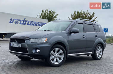 Внедорожник / Кроссовер Mitsubishi Outlander XL 2009 в 