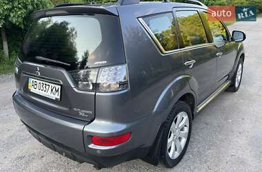 Внедорожник / Кроссовер Mitsubishi Outlander XL 2011 в 