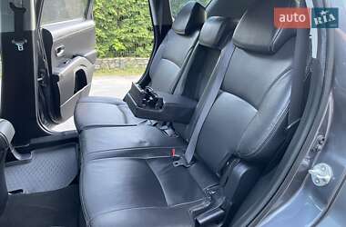 Внедорожник / Кроссовер Mitsubishi Outlander XL 2011 в 