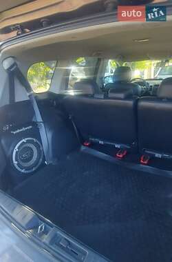 Внедорожник / Кроссовер Mitsubishi Outlander XL 2010 в 