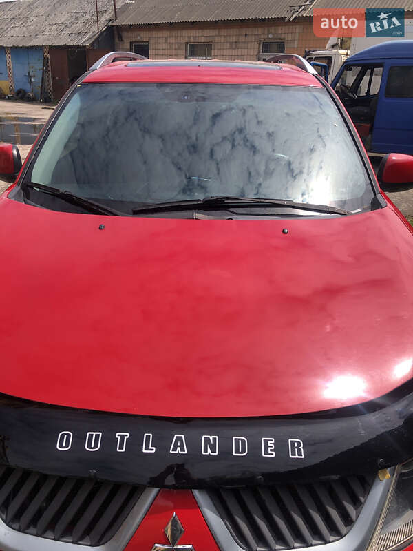 Позашляховик / Кросовер Mitsubishi Outlander XL 2008 в Рівному