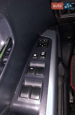 Внедорожник / Кроссовер Mitsubishi Outlander XL 2008 в 