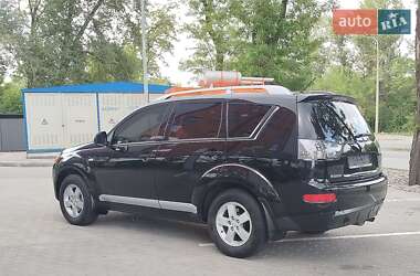 Внедорожник / Кроссовер Mitsubishi Outlander XL 2008 в 