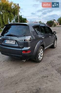 Внедорожник / Кроссовер Mitsubishi Outlander XL 2007 в 