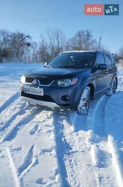 Позашляховик / Кросовер Mitsubishi Outlander XL 2009 в Літині
