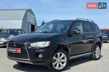 Позашляховик / Кросовер Mitsubishi Outlander XL 2010 в Львові