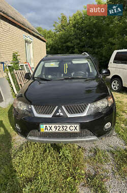 Внедорожник / Кроссовер Mitsubishi Outlander XL 2008 в Харькове