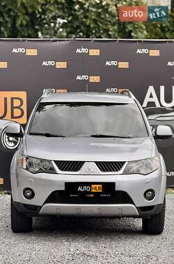 Внедорожник / Кроссовер Mitsubishi Outlander XL 2007 в 
