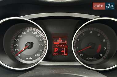 Внедорожник / Кроссовер Mitsubishi Outlander XL 2007 в 