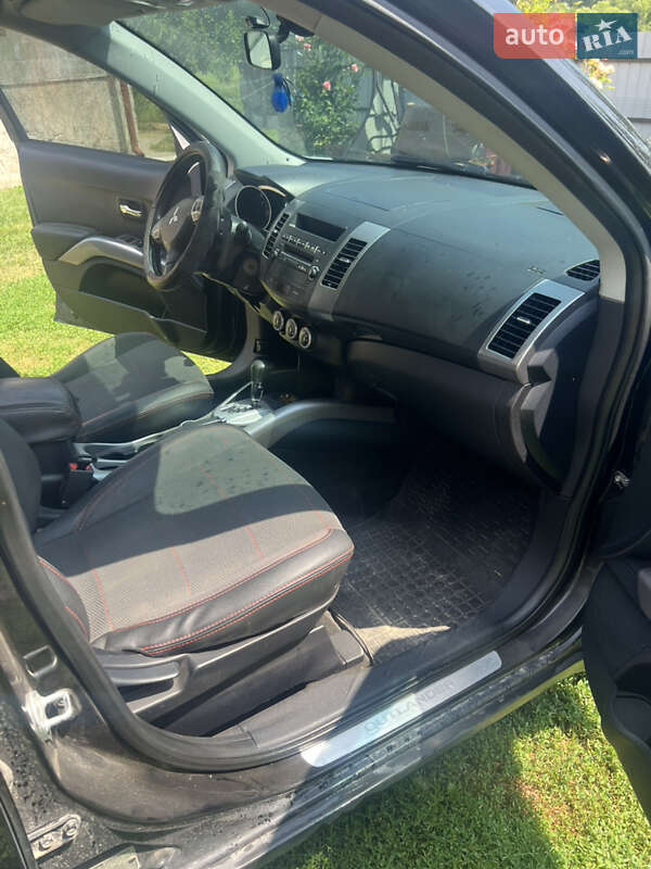 Внедорожник / Кроссовер Mitsubishi Outlander XL 2008 в Тернополе фото 17 Внедорожник / Кроссовер Mitsubishi Outlander XL 2008 в Тернополе