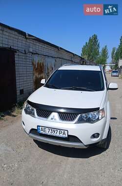 Внедорожник / Кроссовер Mitsubishi Outlander XL 2008 в Днепре