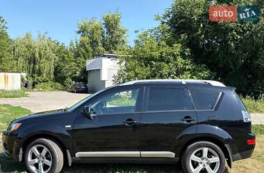 Внедорожник / Кроссовер Mitsubishi Outlander XL 2008 в 
