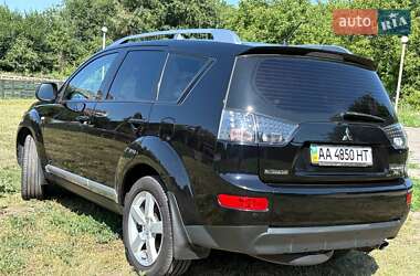 Внедорожник / Кроссовер Mitsubishi Outlander XL 2008 в 
