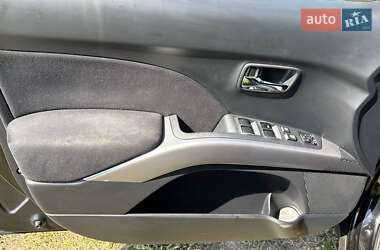 Внедорожник / Кроссовер Mitsubishi Outlander XL 2008 в 