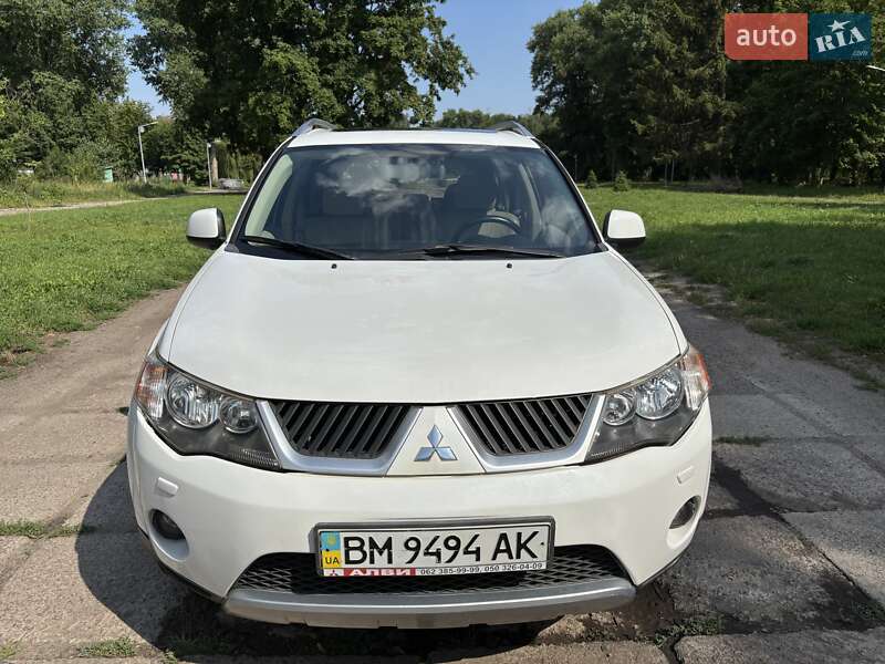 Внедорожник / Кроссовер Mitsubishi Outlander XL 2008 в Сумах