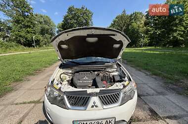 Позашляховик / Кросовер Mitsubishi Outlander XL 2008 в 
